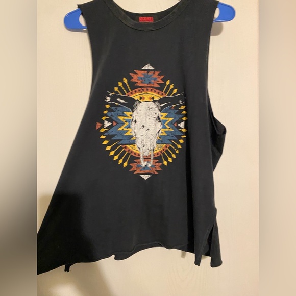 Tops - Graphic tank